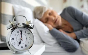 زوال عقل کیفیت خواب شبانه شما می تواند بر علائم روز بعد تأثیر بگذارد 